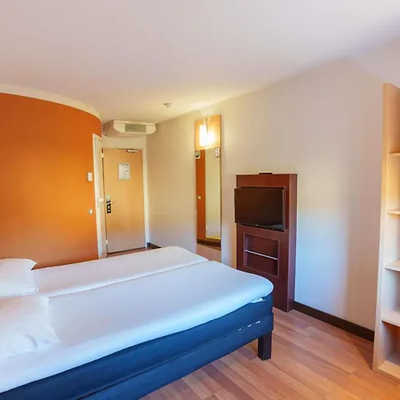 Ibis - Restaurant Hotel