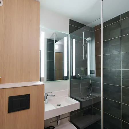 Ibis - Restaurant Hotel 3*