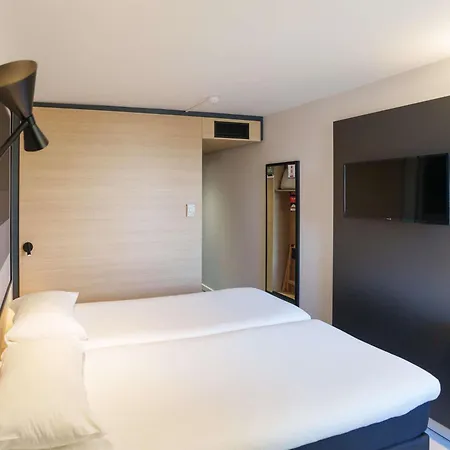 Hotel Ibis - Restaurant 3*