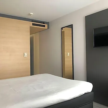 Ibis - Restaurant 3*