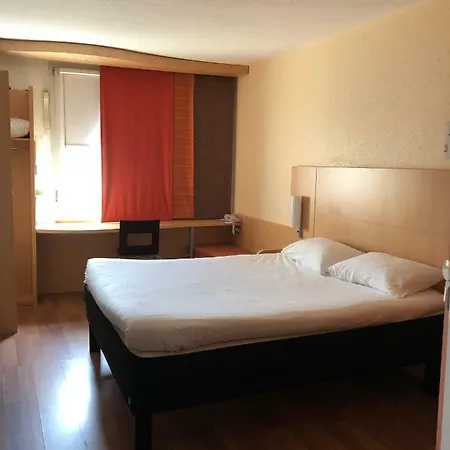 Ibis - Restaurant Hotel