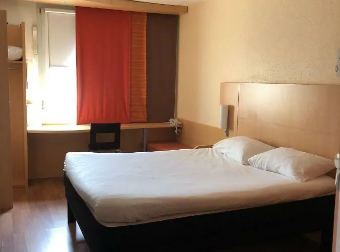 Ibis - Restaurant Hotel