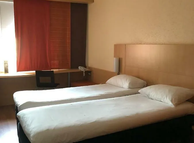 Hotel Ibis - Restaurant 3*